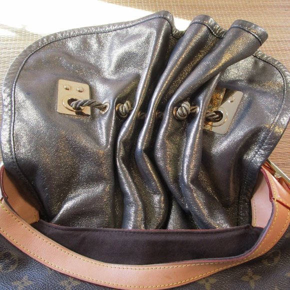 LOUIS VUITTON LTD EDITION MONOGRAM KALAHARI GM RETAIL $3,390 -100% AUTHENTIC - Picture 11 of 16